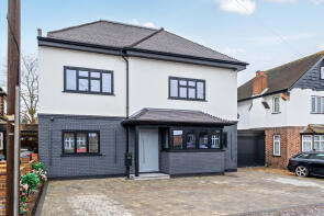 19, Moorhayes Drive, Staines-upon-thames TW18 1SL