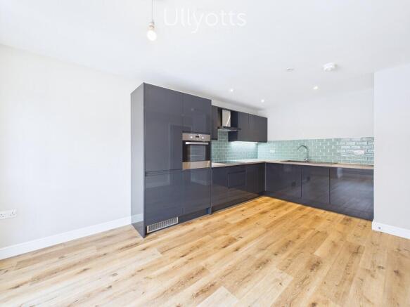 2 bed Semi-Detached Bungalow for sale Image 5