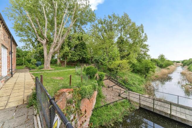 South Brink, Wisbech photo 3