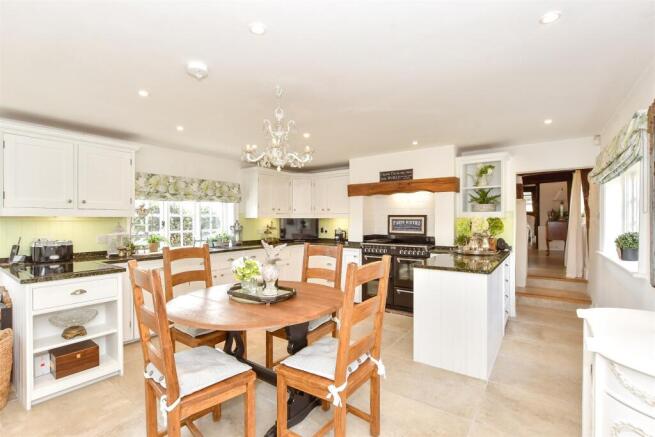 Kitchen/Breakfast Room