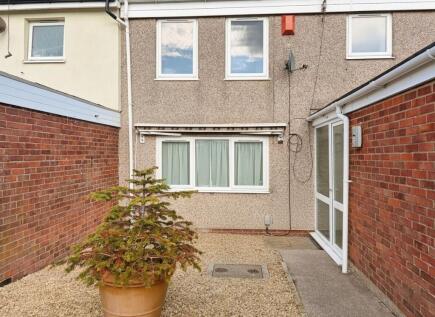 Gorlangton Close, Bristol, BS14 9UB