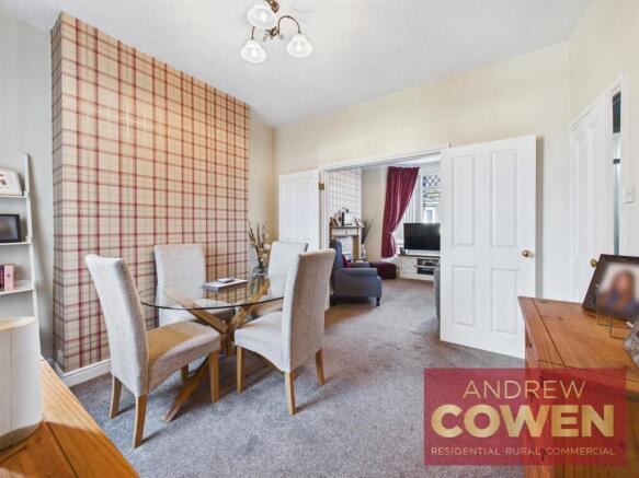3 bed Terraced for sale Image 6