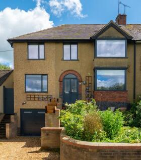 Meadow View, Adderbury, OX17