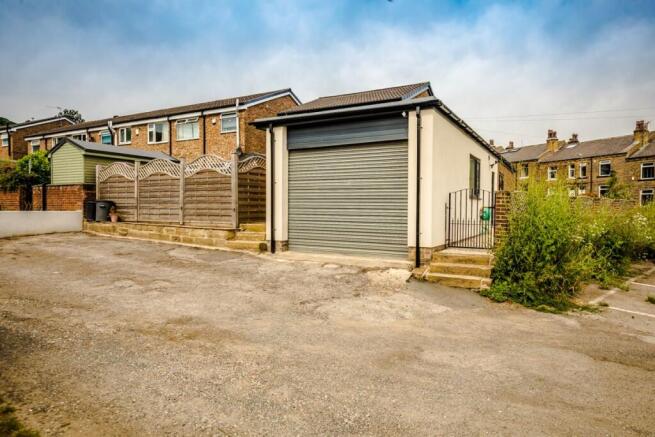 South Lane, Elland, HX5 photo 2