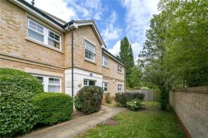 Flat 2, 16 Azalea Court, Sandringham Mews, Hampton TW12 2LF