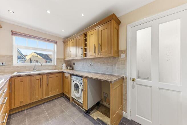 3 bed Detached Bungalow for sale Image 6