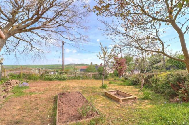 new ext 3 garden and view.jpg