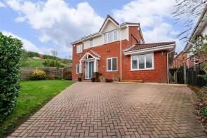8, Portside Close, Manchester M28 1YY