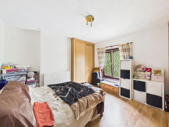 2 bed Terraced for sale Image 4