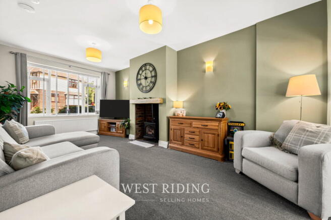 3 bed Semi-Detached for sale Image 10