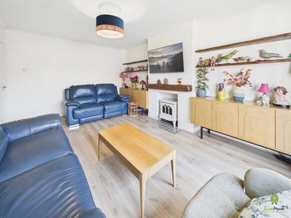 Presented by Clinton at EweMove Bexleyheath and Da