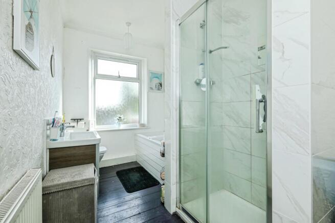 2 bed Terraced for sale Image 11