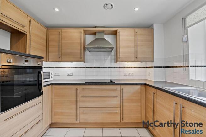 8688567-interior07-800.jpg