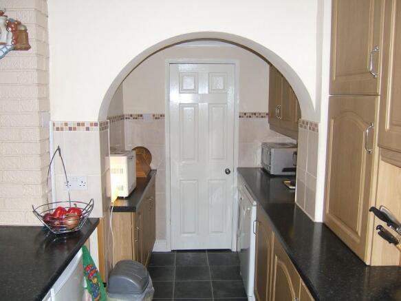 Photo 8