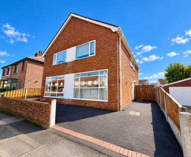 Hayfield Avenue, Poulton-Le-Fylde, FY6