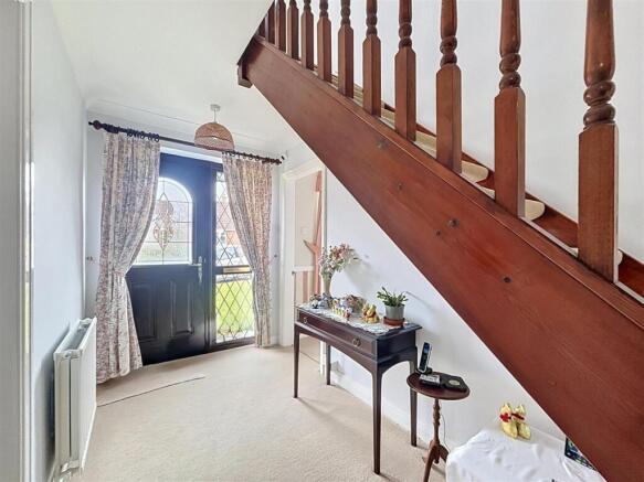 3 bed Detached for sale Image 11