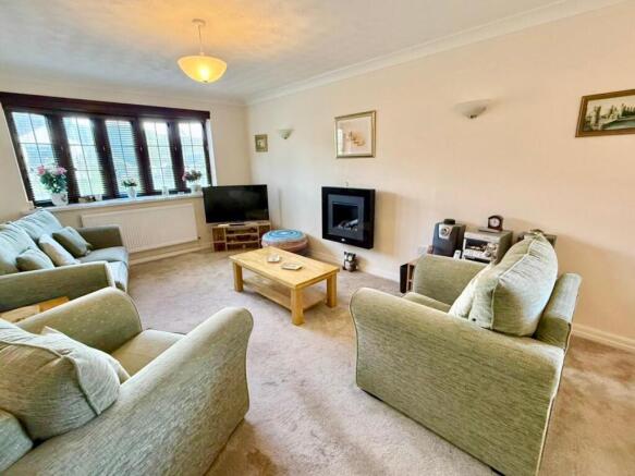 PHOTO-2026-04-13-16-36-20 (2).jpg