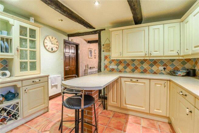 4 bed Barn Conversion for sale Image 10