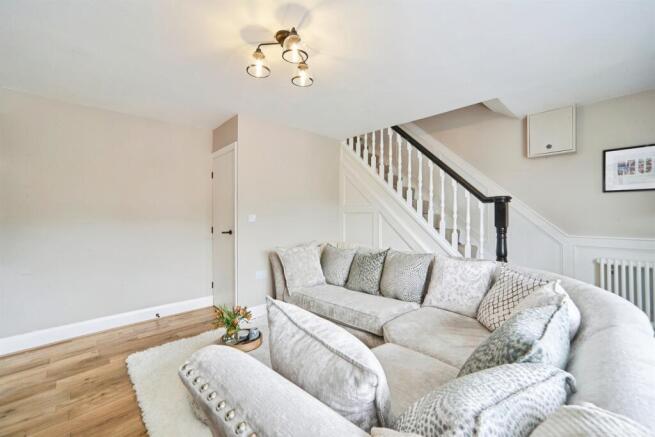 2 bed Semi-Detached for sale Image 5
