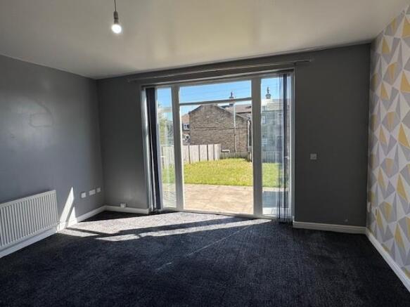 3 bed Semi-Detached for sale Image 7