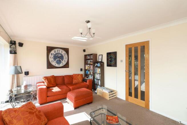 3 bed Detached for sale Image 6