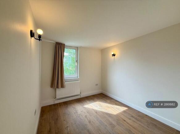 Double Bedroom 2