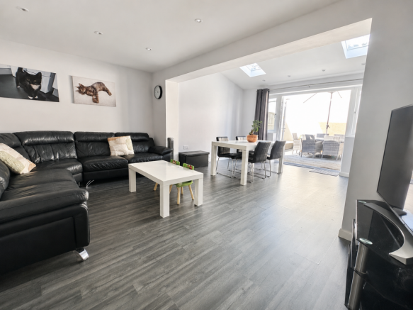Living/ Dining Room