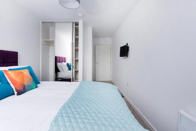 1 bed Apartment to rent Image 11