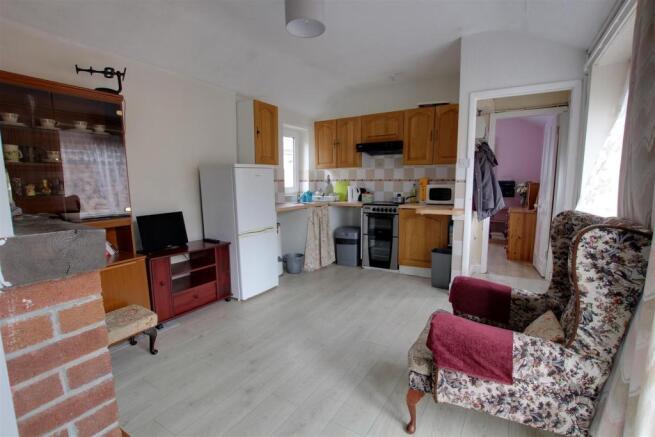 Open Plan Living/Kitchen