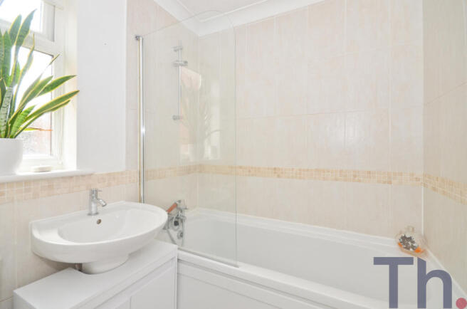 Bathroom.JPG