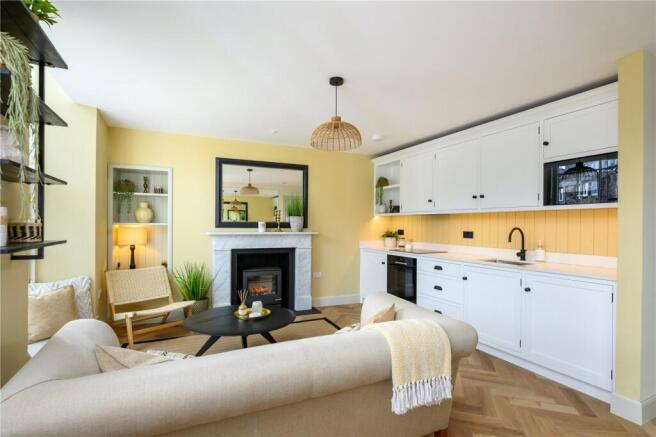 Sitting Room/Kitchen