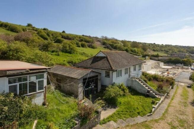 Westfield Avenue North, Saltdean, Brighton, BN2 8HP photo 4
