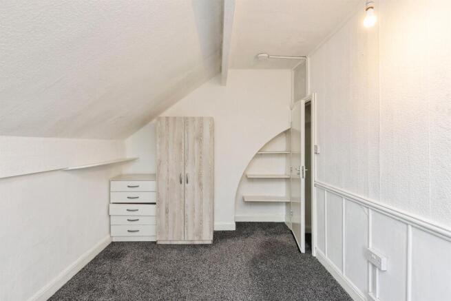 4 bed Terraced for sale Image 12