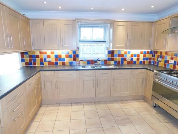 Kitchen 2