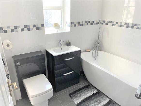 BATHROOM WC