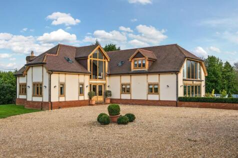 Claygate Road, Laddingford, ME18