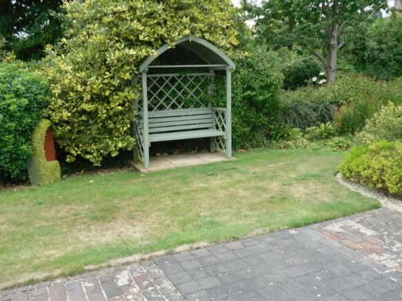 Photo 11