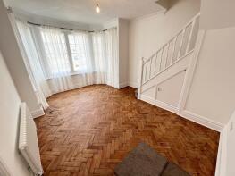 Flat 1, 30, Cobham Road, Westcliff-on-sea SS0 8EA
