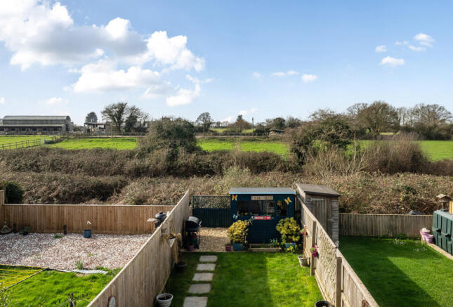 1422998-17-69a997...