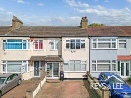 20, Ramsden Drive, Romford RM5 2NL