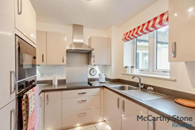 1 bed Apartment for sale Image 4
