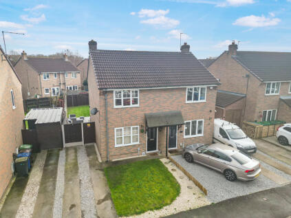 22 Sandway Drive, Camblesforth, YO8 8