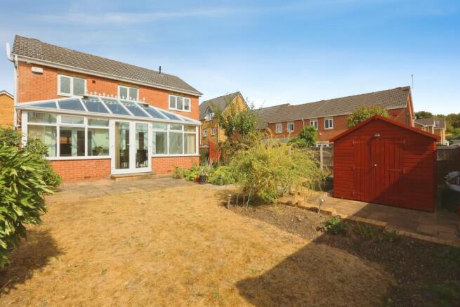 4 bed Detached for sale Image 4