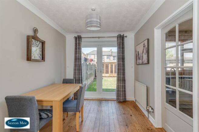 3 bed Semi-Detached for sale Image 6