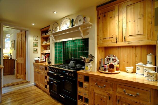 Kitchen 1