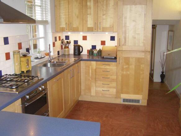 Photo 3
