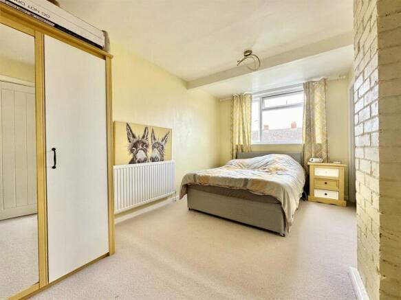 Bedroom2.jpg