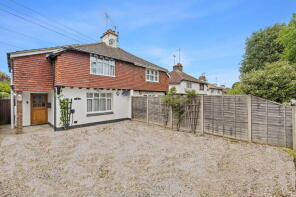 7, Rowplatt Lane, East Grinstead RH19 2PA