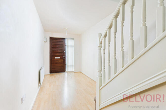 4 bed Town House for sale Image 7