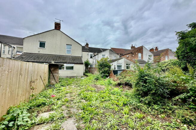 5 bed Block of Apartments for sale Image 11